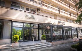 Хотел Горна Баня